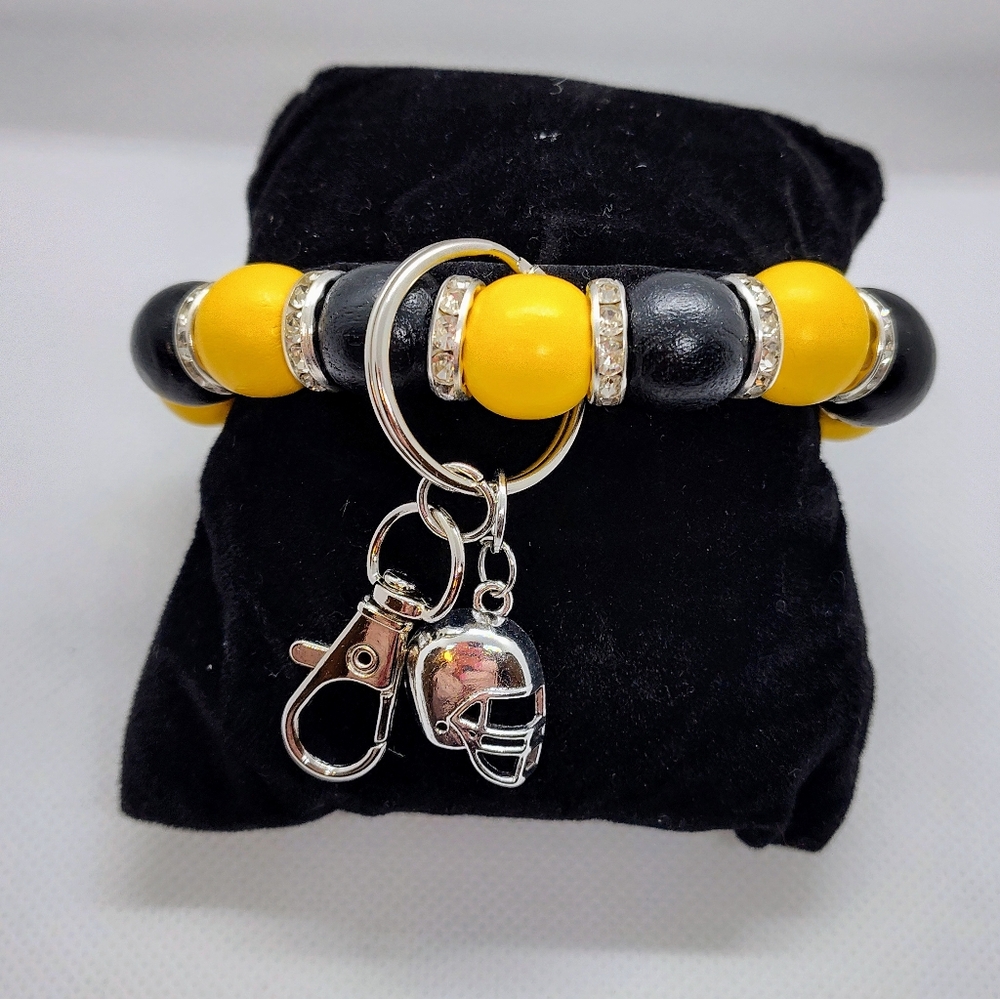 🏈 NFL Pittsburgh Steelers Inspired Black Yellow Beaded Wristlet & Alloy Charm